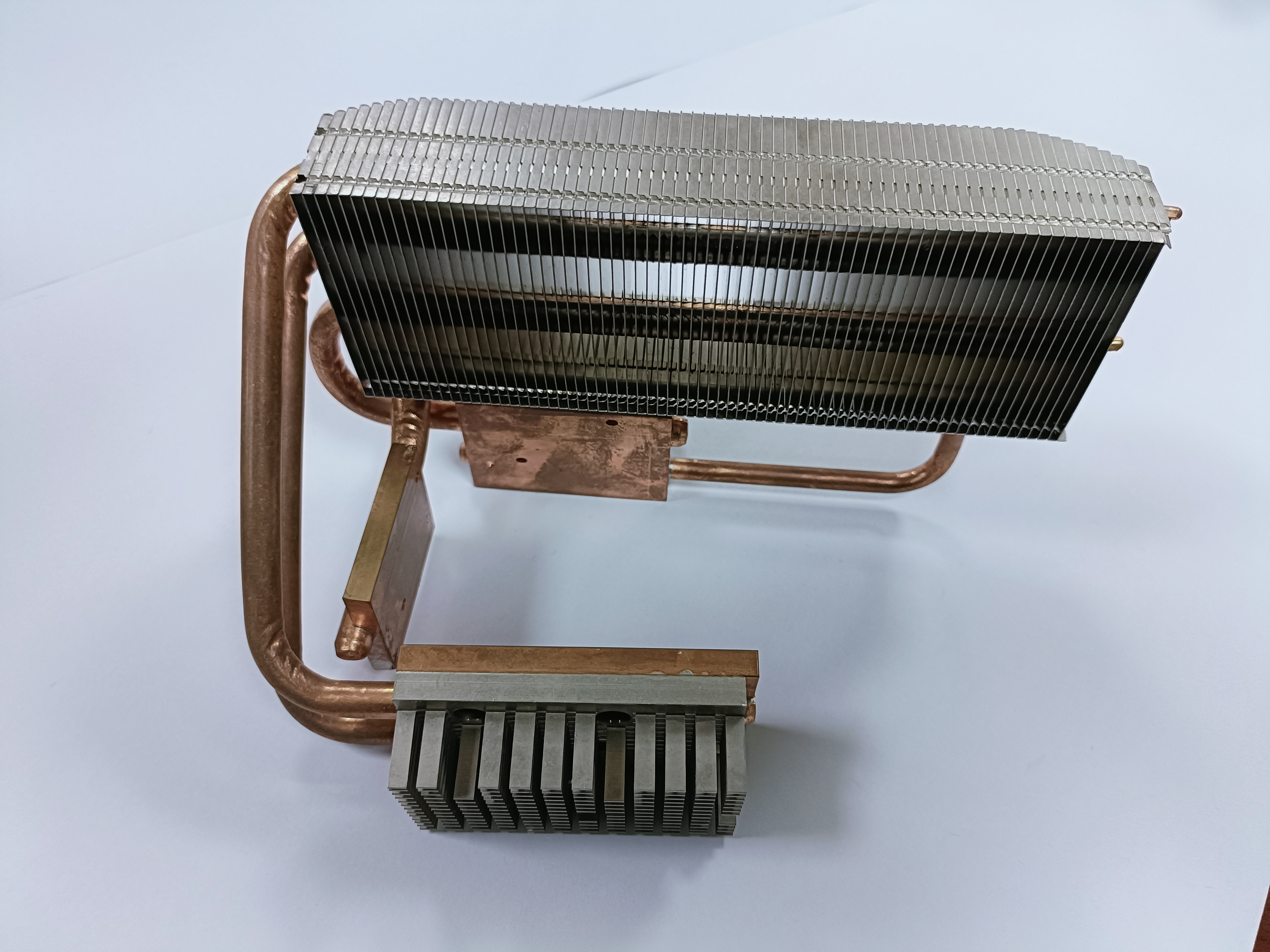 激光投影机散热模组